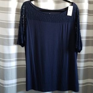 NWT lane Bryant  navy top sz 14/16 short sleeve